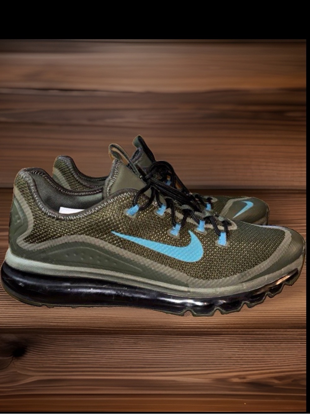 Nike Air Max More "Ice Jade" athletic running shoes in a sequoia green ,Men’s 12